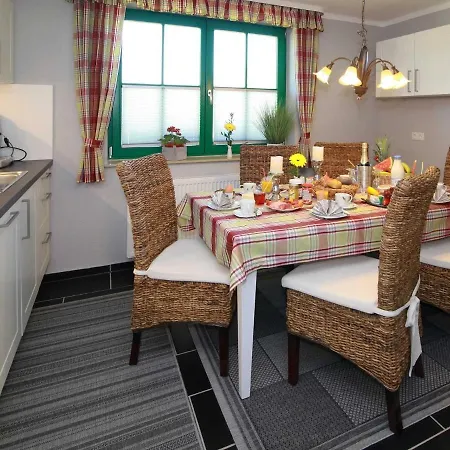 Appartement Reetferienhaus Flussseeschwalbe