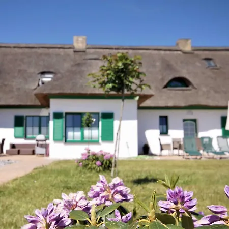 Appartement Reetferienhaus Flussseeschwalbe *