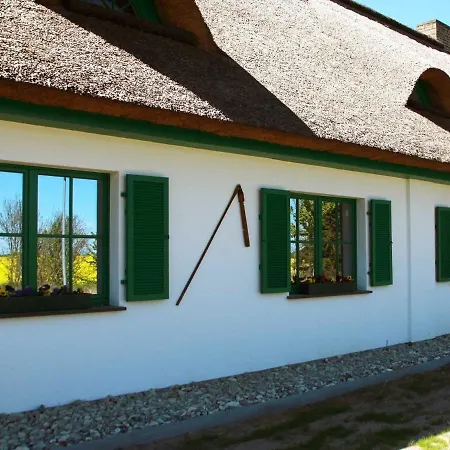 Reetferienhaus Flussseeschwalbe Appartement *