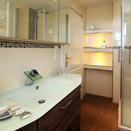 Reetferienhaus Flussseeschwalbe Appartement