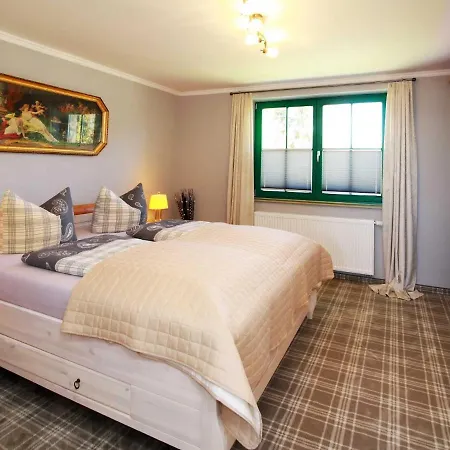 Appartement Reetferienhaus Flussseeschwalbe *