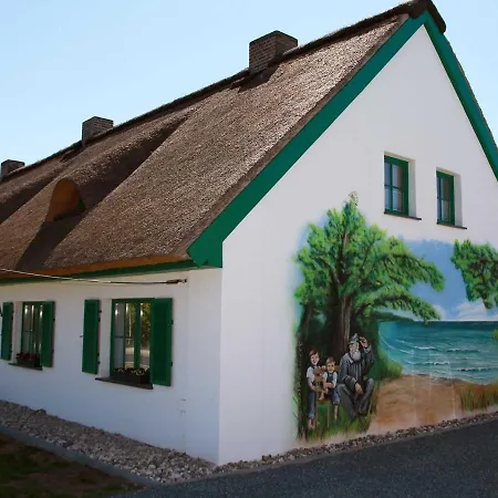 Reetferienhaus Flussseeschwalbe